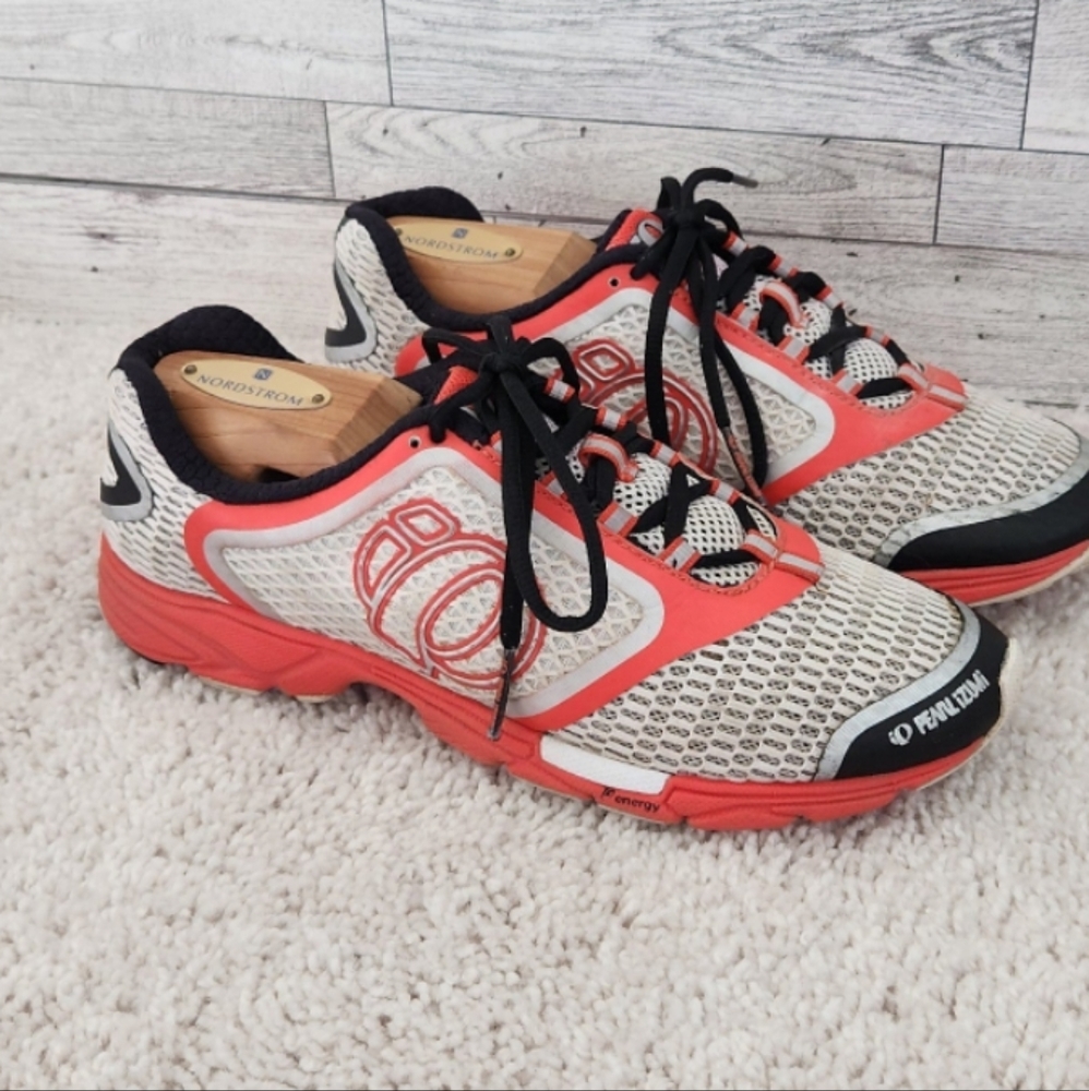Pearl Izumi streak II Shoes SIZE 6.5 WOMEN'S